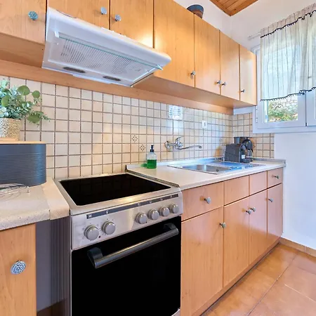 Apartment Dolphin 1 *